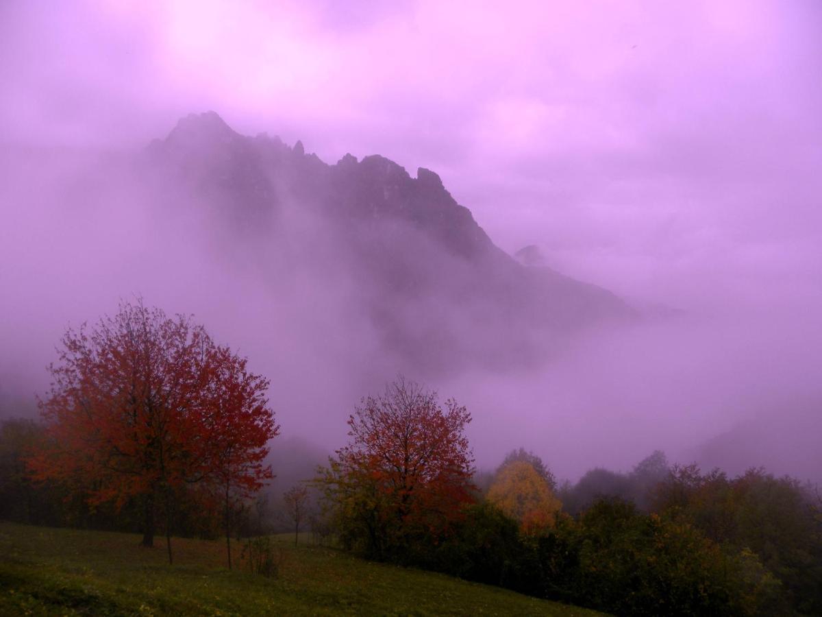 B&B Piccolo Tibet Lavenone Exteriör bild