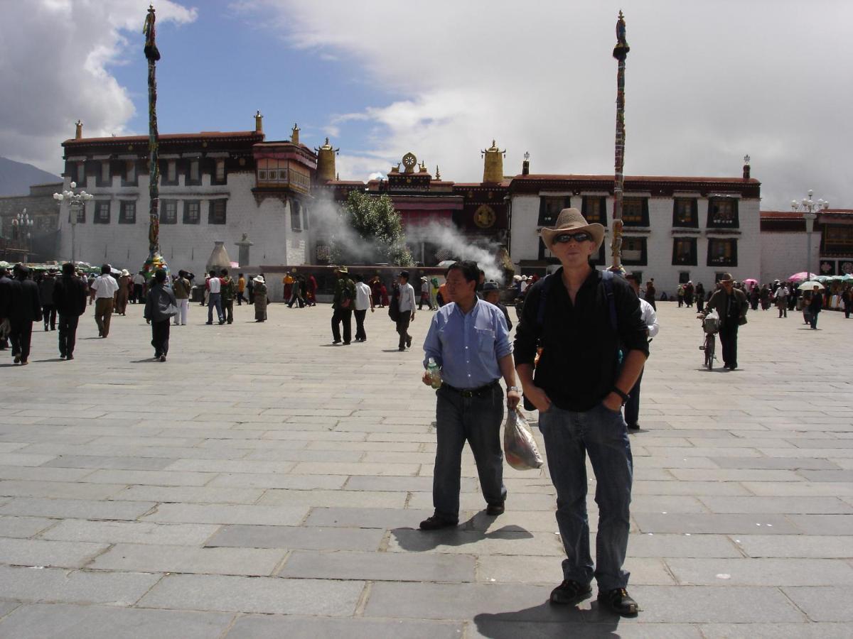 B&B Piccolo Tibet Lavenone Exteriör bild